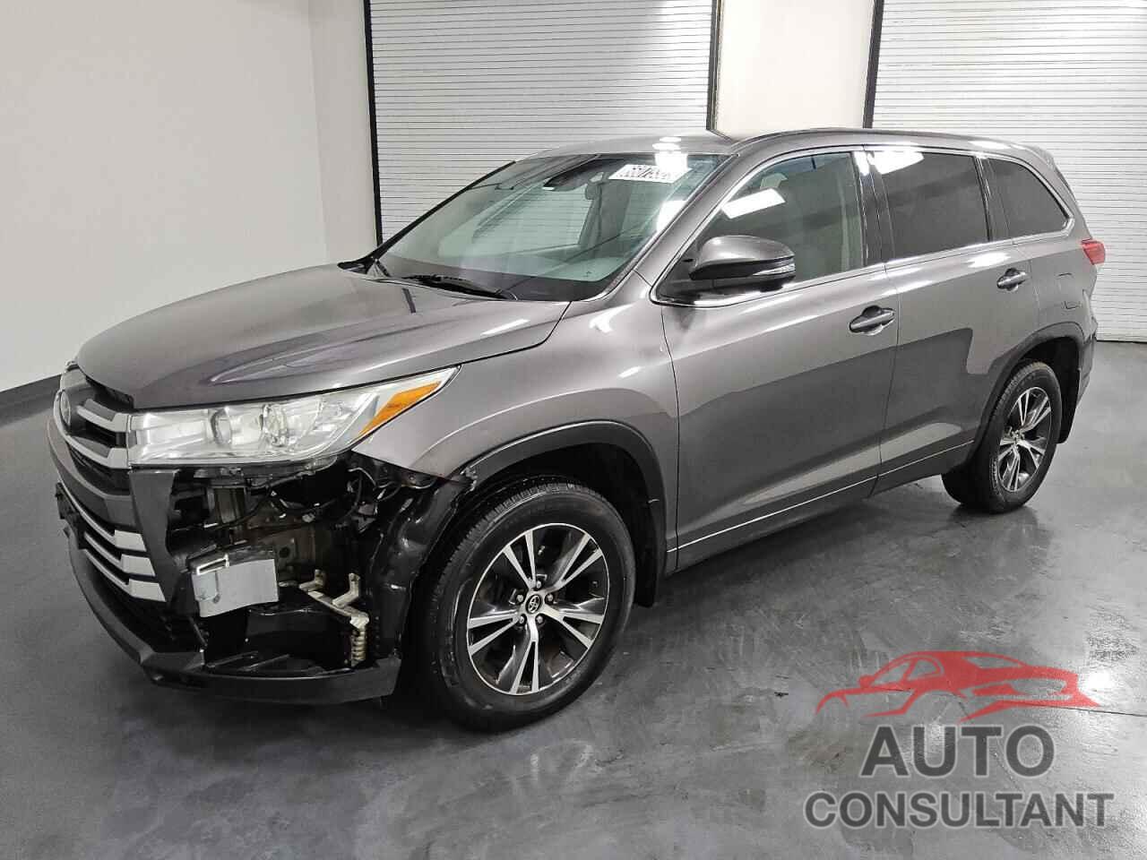 TOYOTA HIGHLANDER 2018 - 5TDBZRFH1JS885646