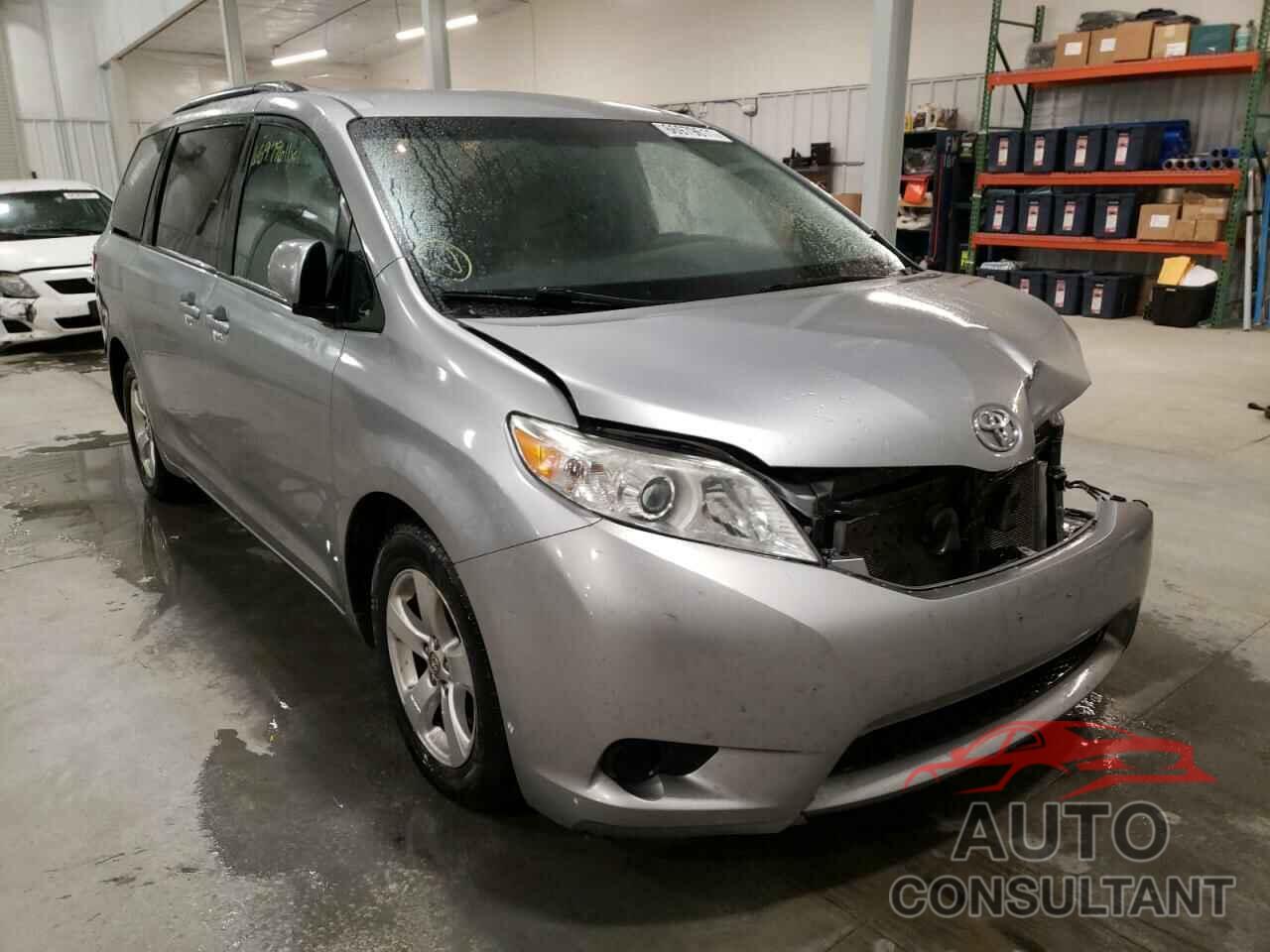 TOYOTA SIENNA 2016 - 5TDKK3DC2GS718360