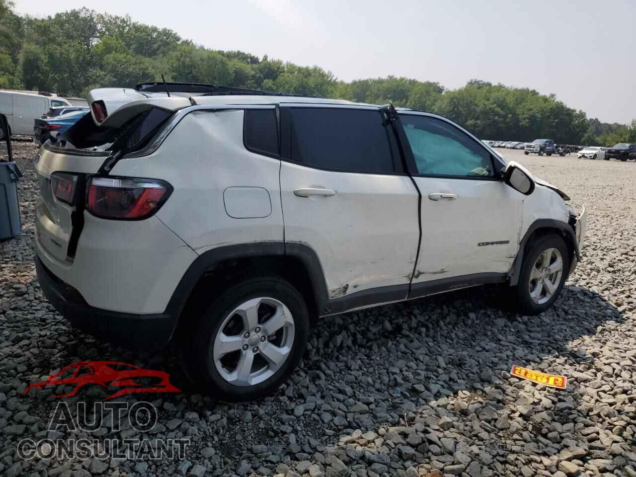 JEEP COMPASS 2019 - 3C4NJDBB2KT696021