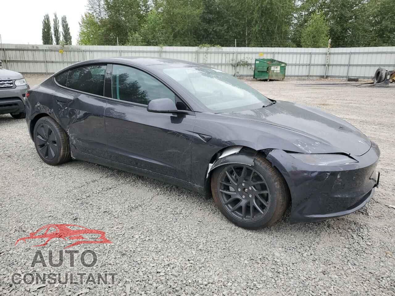 TESLA MODEL 3 2024 - 5YJ3E1EB9RF729126