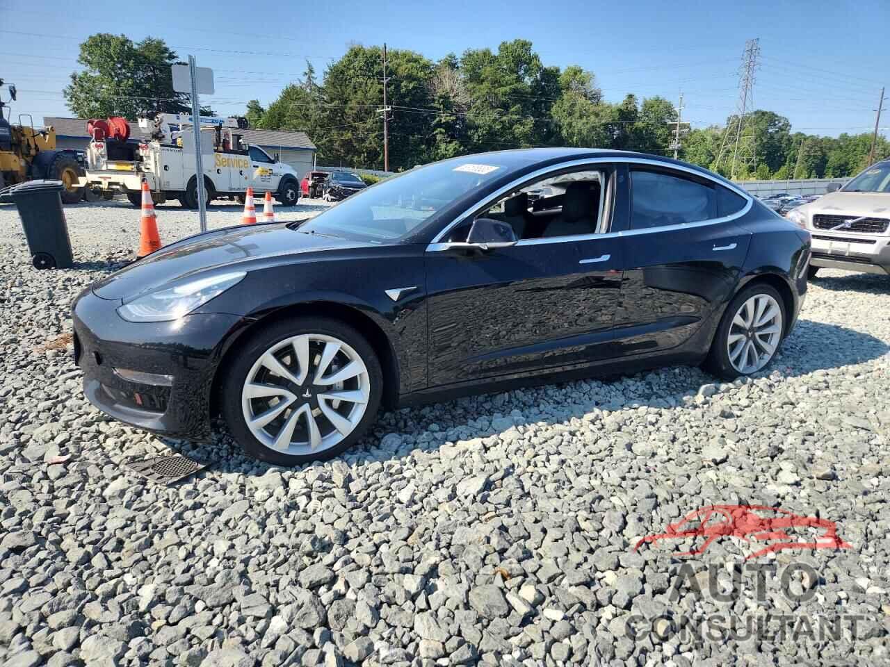 TESLA MODEL 3 2018 - 5YJ3E1EBXJF067397