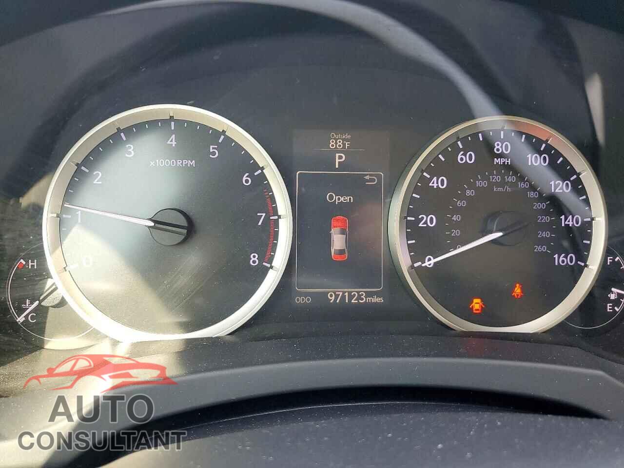 LEXUS IS 2015 - JTHCF1D2XF5019548
