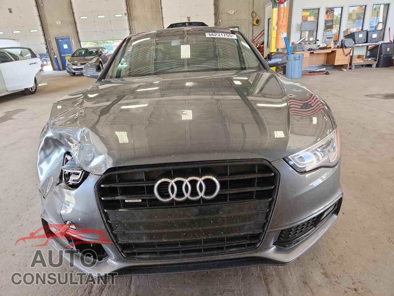 AUDI A5 2013 - WAUSFAFR2DA073323