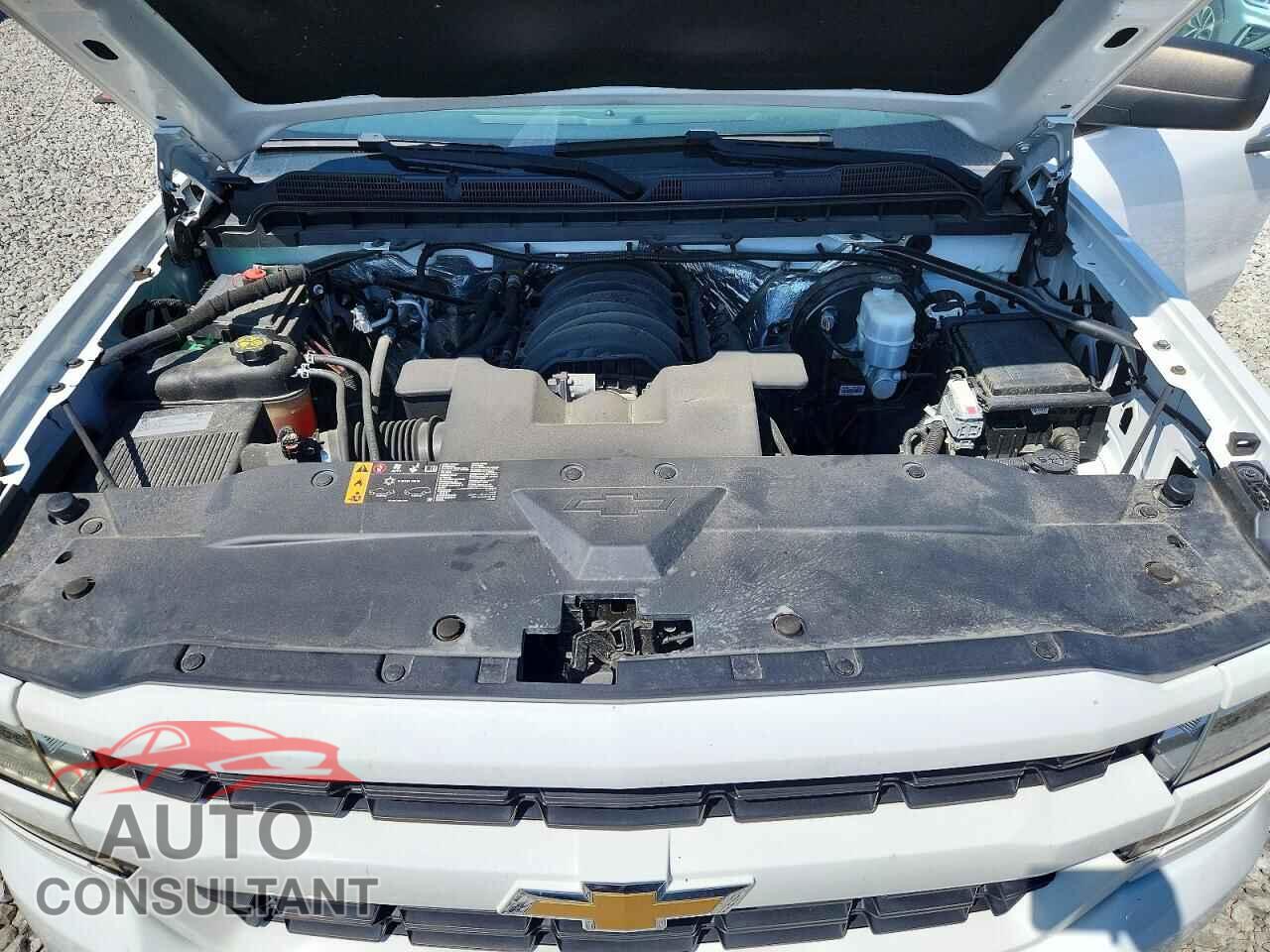 CHEVROLET SILVERADO 2018 - 3GCPCPEC8JG318432