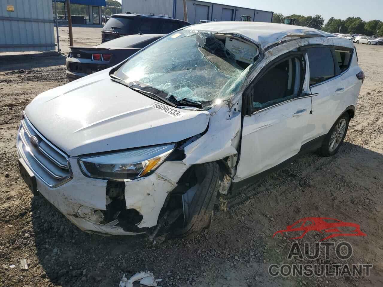 FORD ESCAPE 2017 - 1FMCU0G94HUC96890