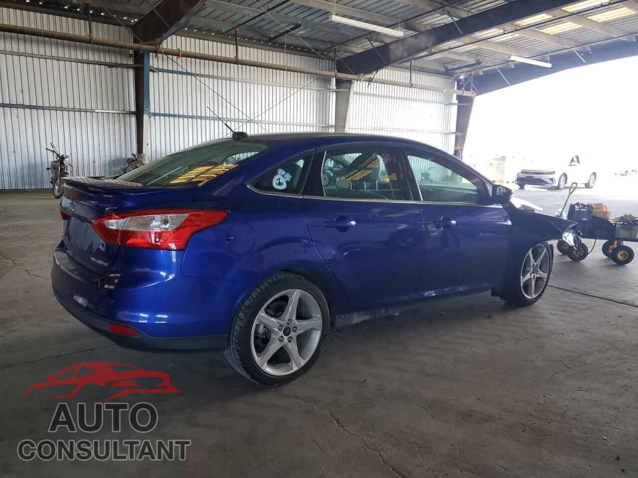 FORD FOCUS 2013 - 1FADP3J28DL335984