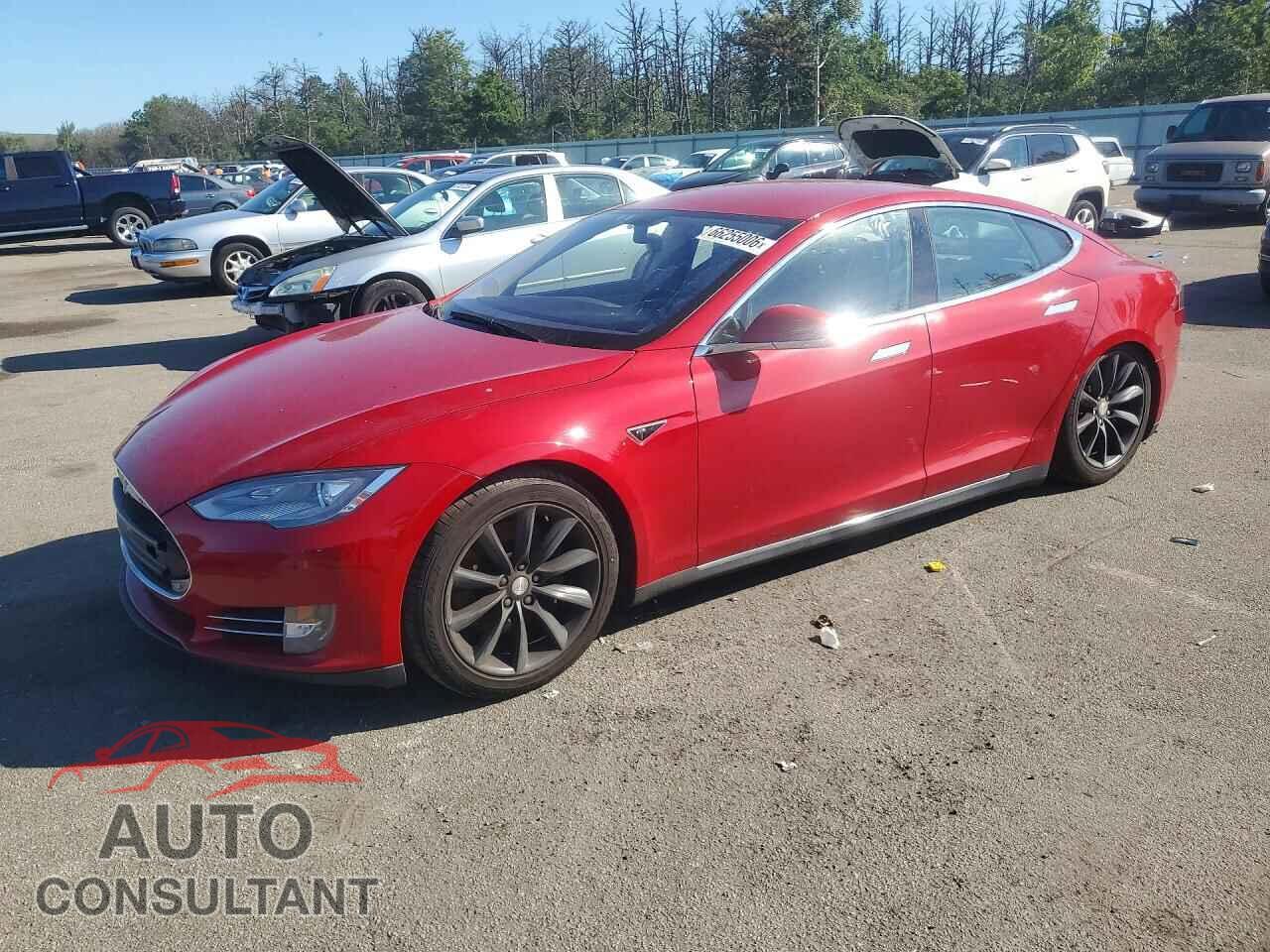 TESLA MODEL S 2013 - 5YJSA1CN5DFP08366