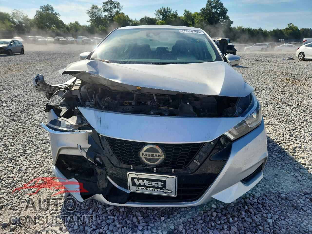 NISSAN VERSA 2020 - 3N1CN8EV2LL804795