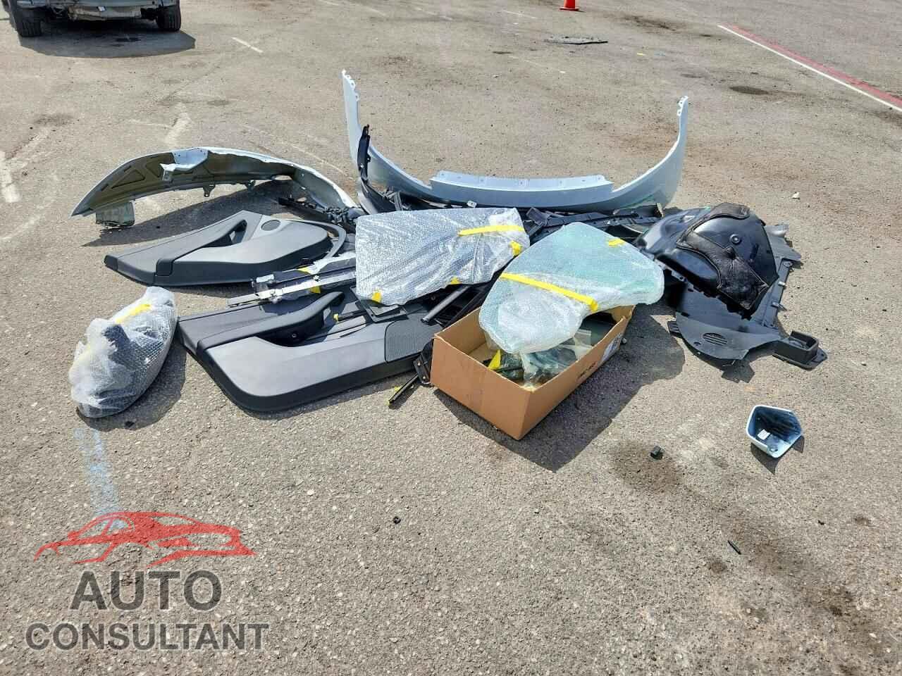 TESLA MODEL Y 2026 - 7SAYGDED4TA693047