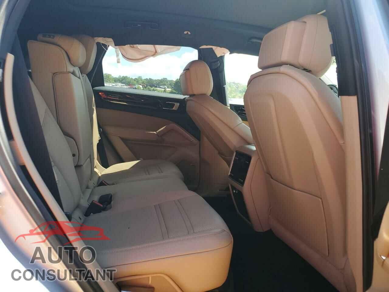 PORSCHE CAYENNE 2019 - WP1AA2AY5KDA06503
