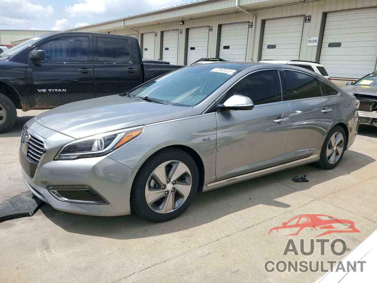 HYUNDAI SONATA 2017 - KMHE34L15HA057210