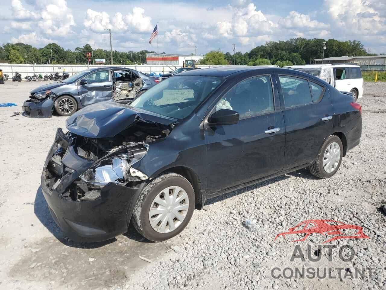 NISSAN VERSA 2017 - 3N1CN7AP5HL870931