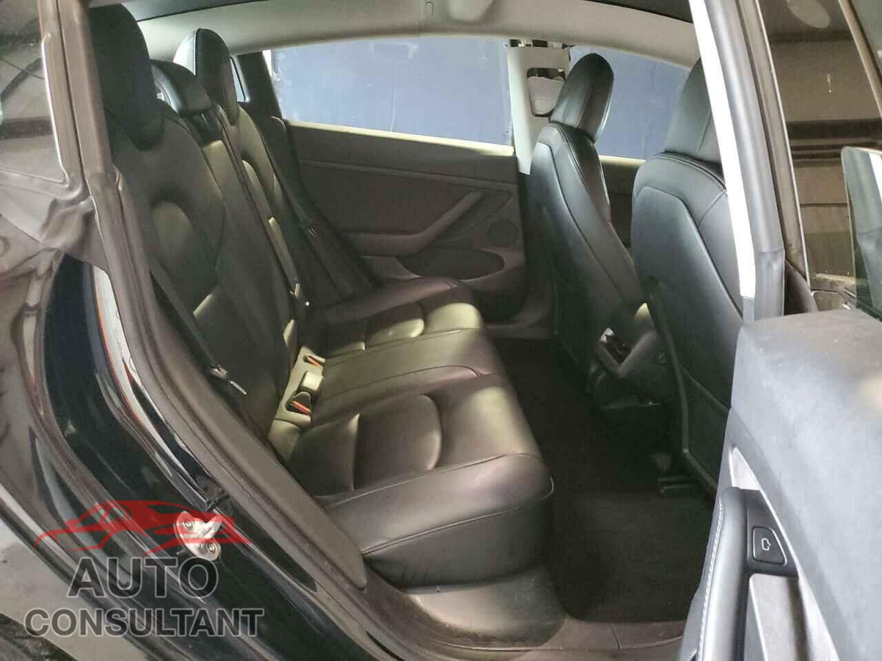 TESLA MODEL 3 2022 - 5YJ3E1EA1NF285659