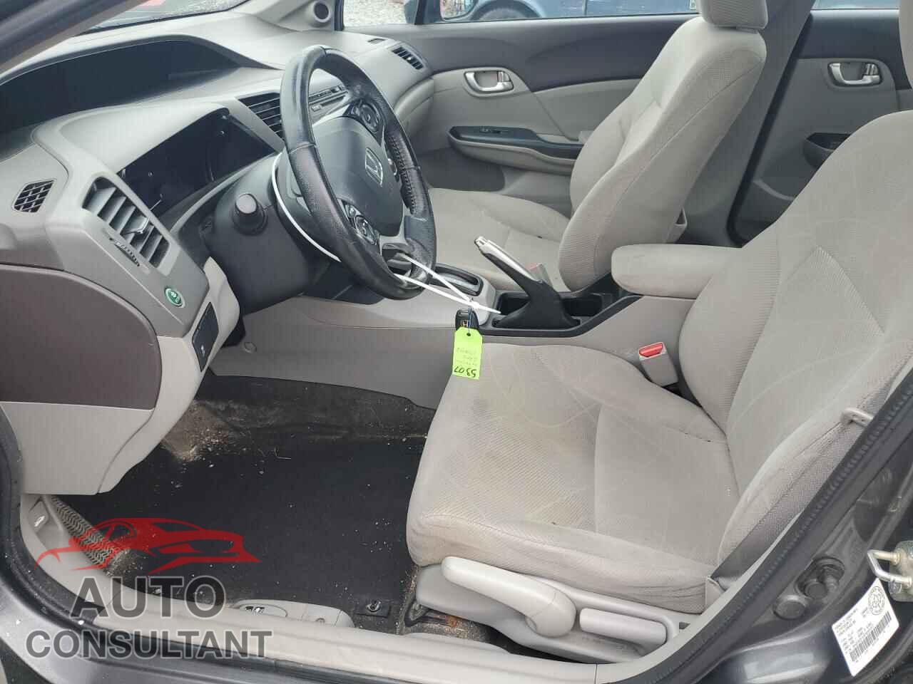 HONDA CIVIC 2012 - 2HGFB2F57CH055307