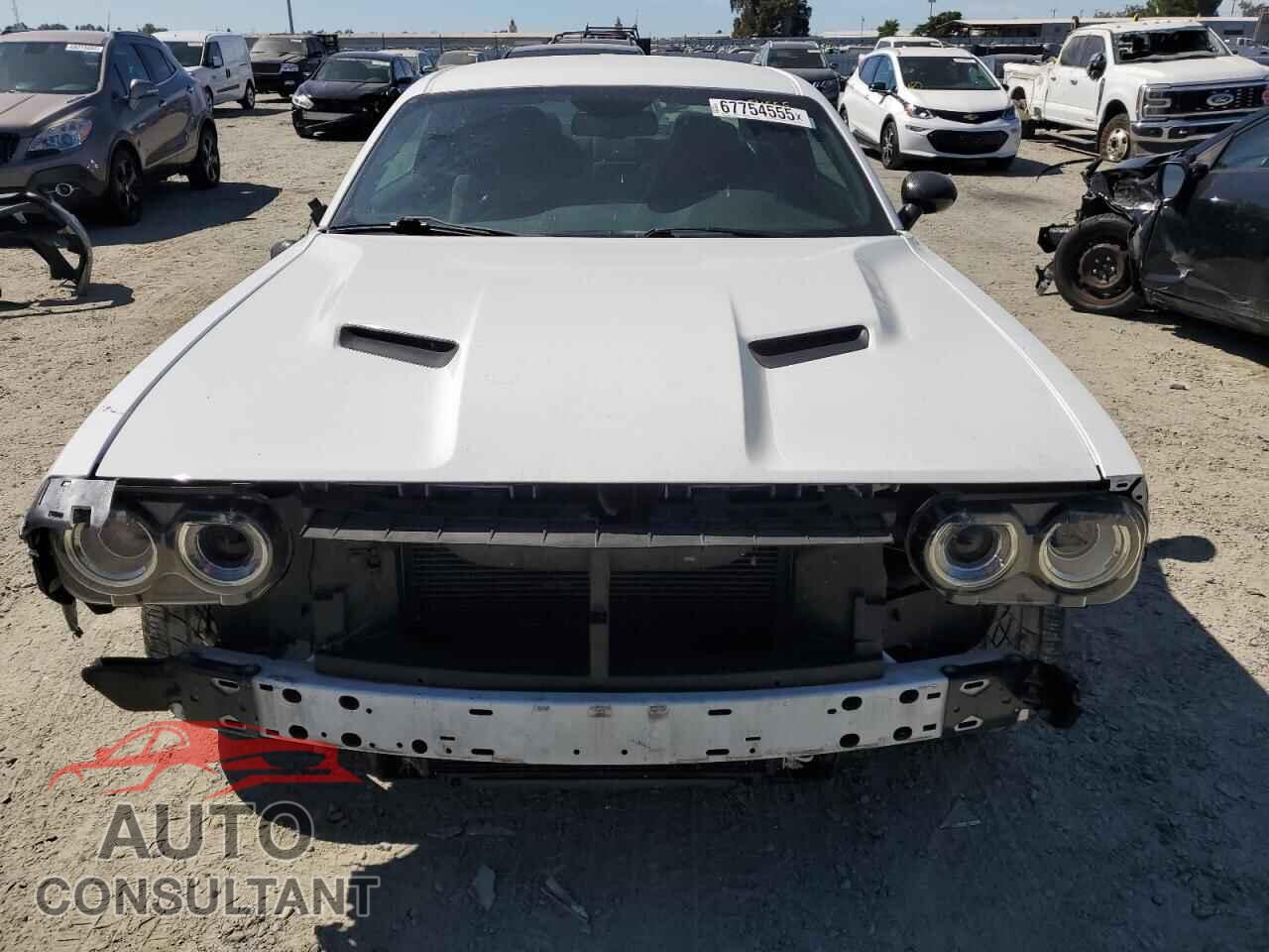DODGE CHALLENGER 2015 - 2C3CDZAT6FH912736