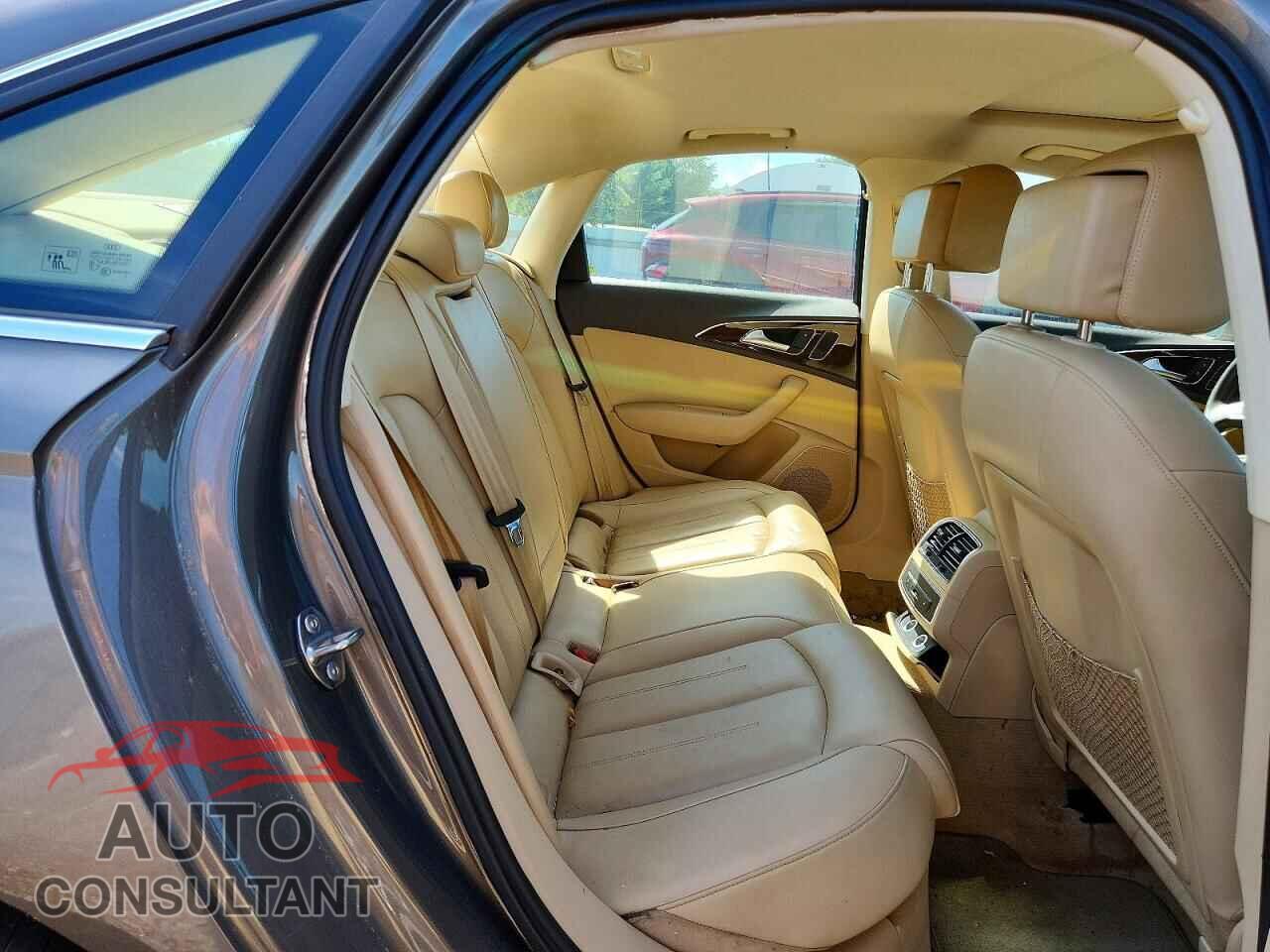 AUDI A6 2013 - WAUGFAFC8DN080898