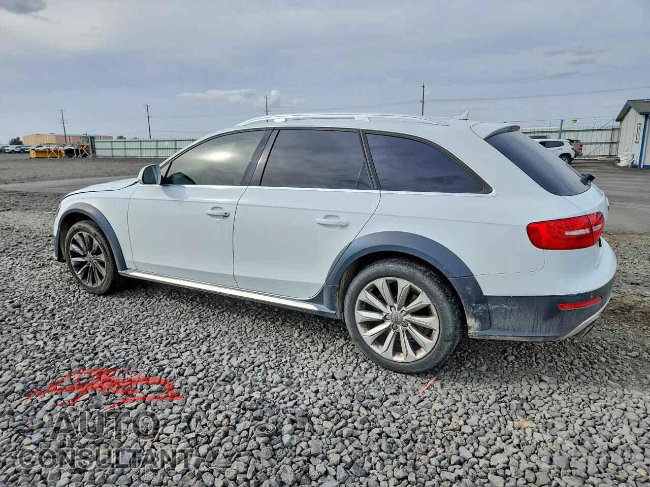AUDI A4 2015 - WA1UFAFL7FA124755