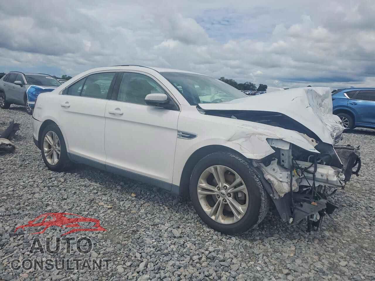 FORD TAURUS 2013 - 1FAHP2E82DG190251