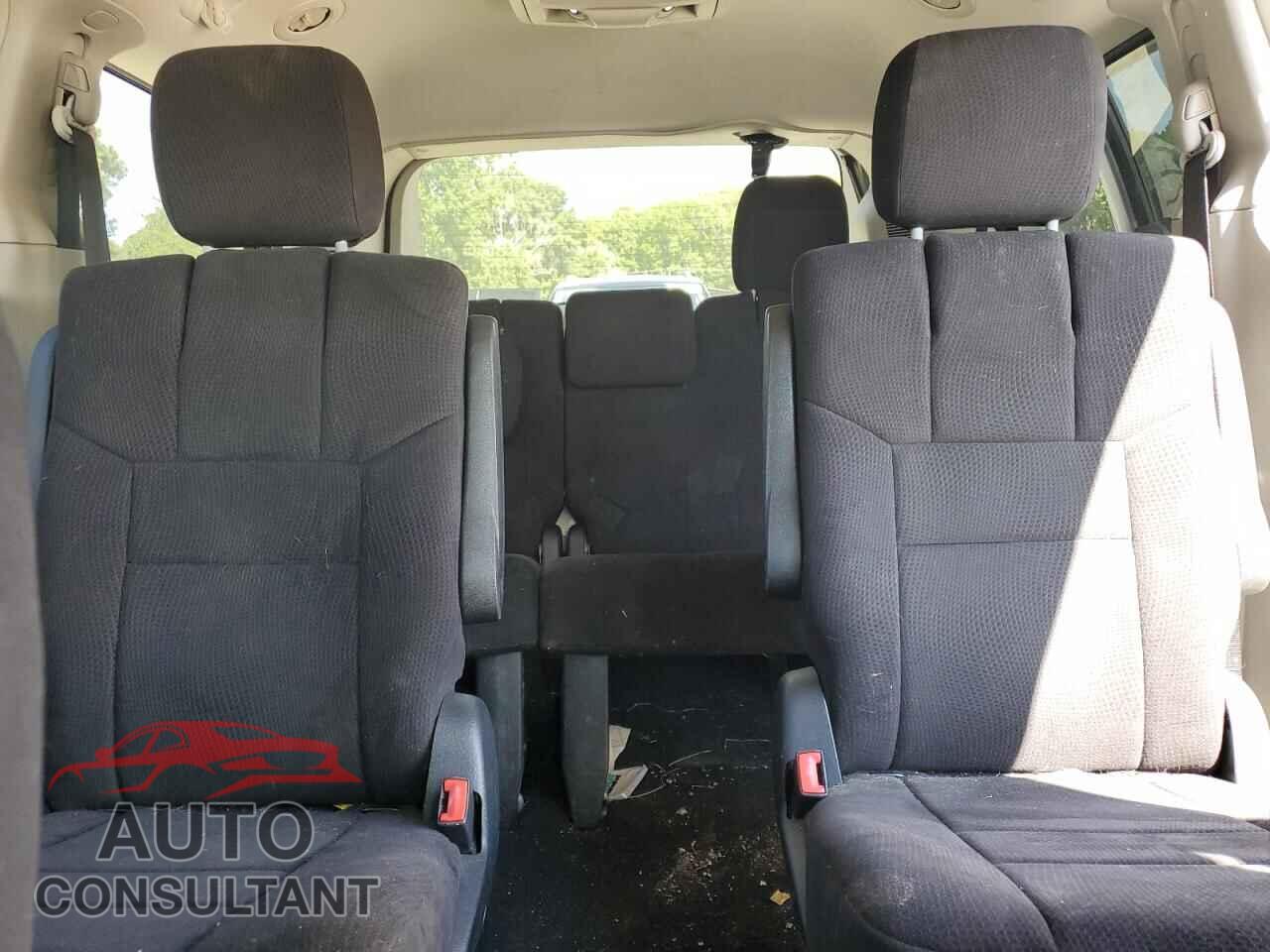 DODGE CARAVAN 2011 - 2D4RN5DG8BR608602