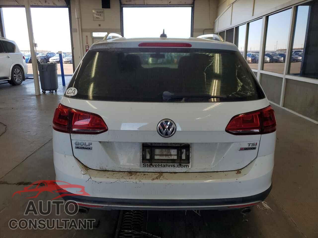 VOLKSWAGEN GOLF 2017 - 3VWH17AU2HM524265