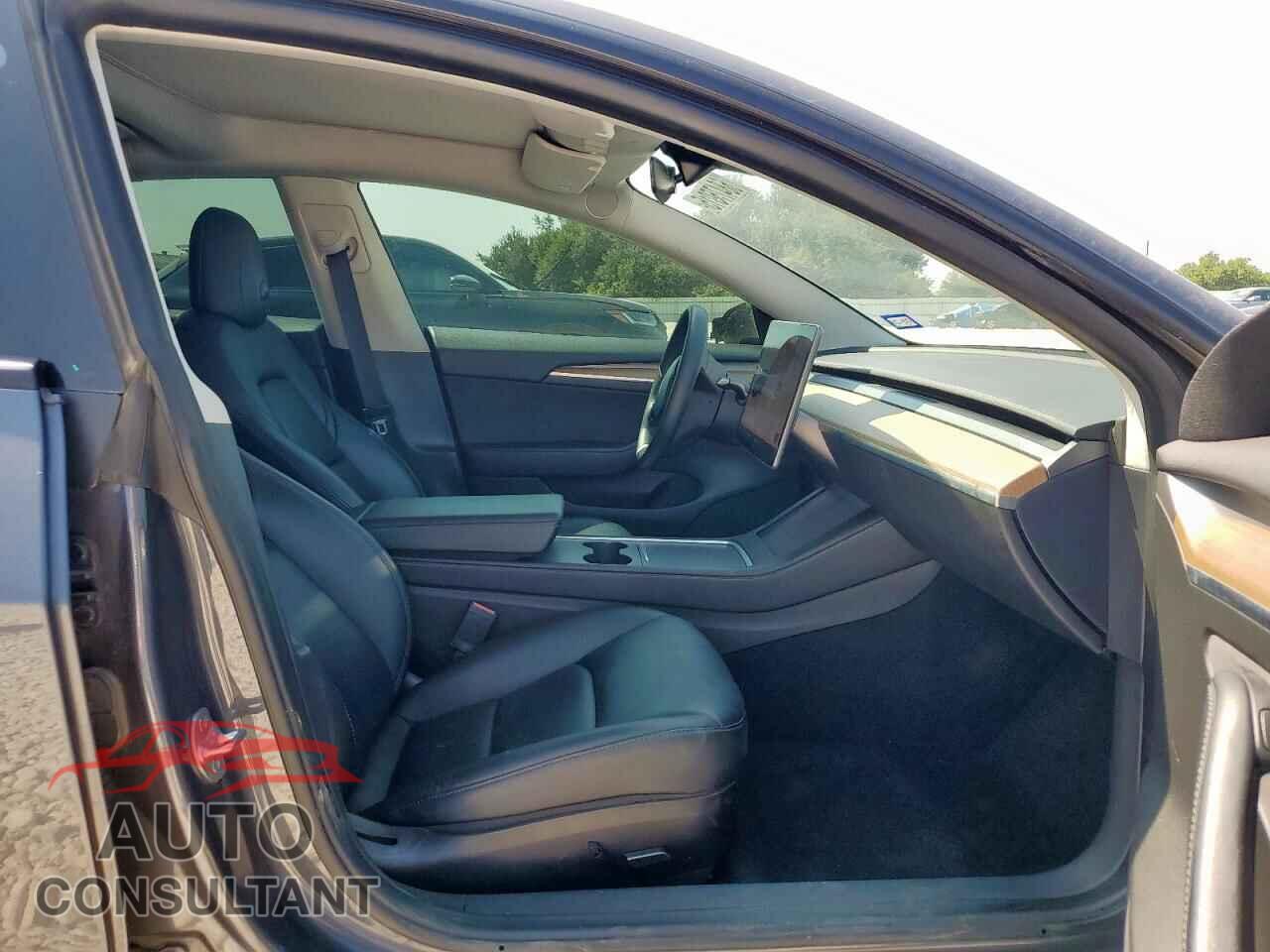 TESLA MODEL 3 2022 - 5YJ3E1EB2NF199415