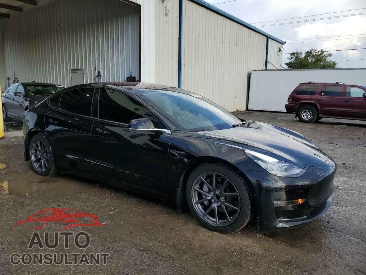 TESLA MODEL 3 2018 - 5YJ3E1EA1JF063407