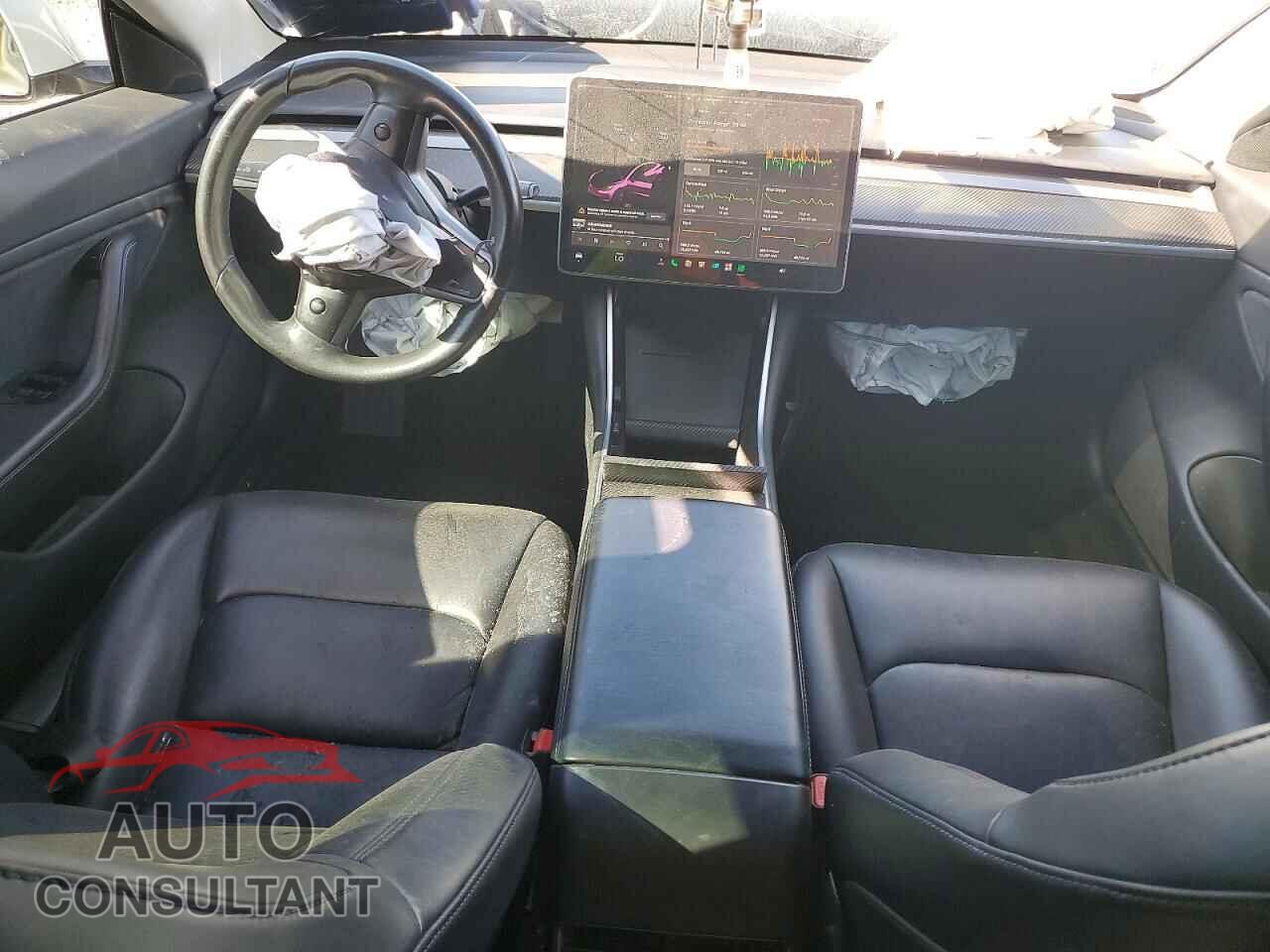 TESLA MODEL 3 2018 - 5YJ3E1EA6JF046019