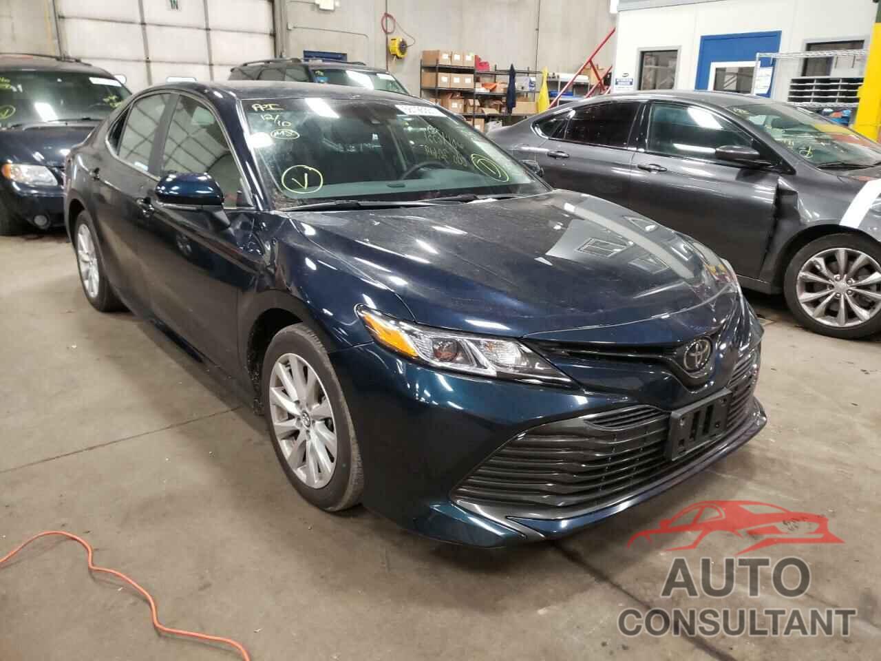 TOYOTA CAMRY 2018 - 4T1B11HK4JU660548