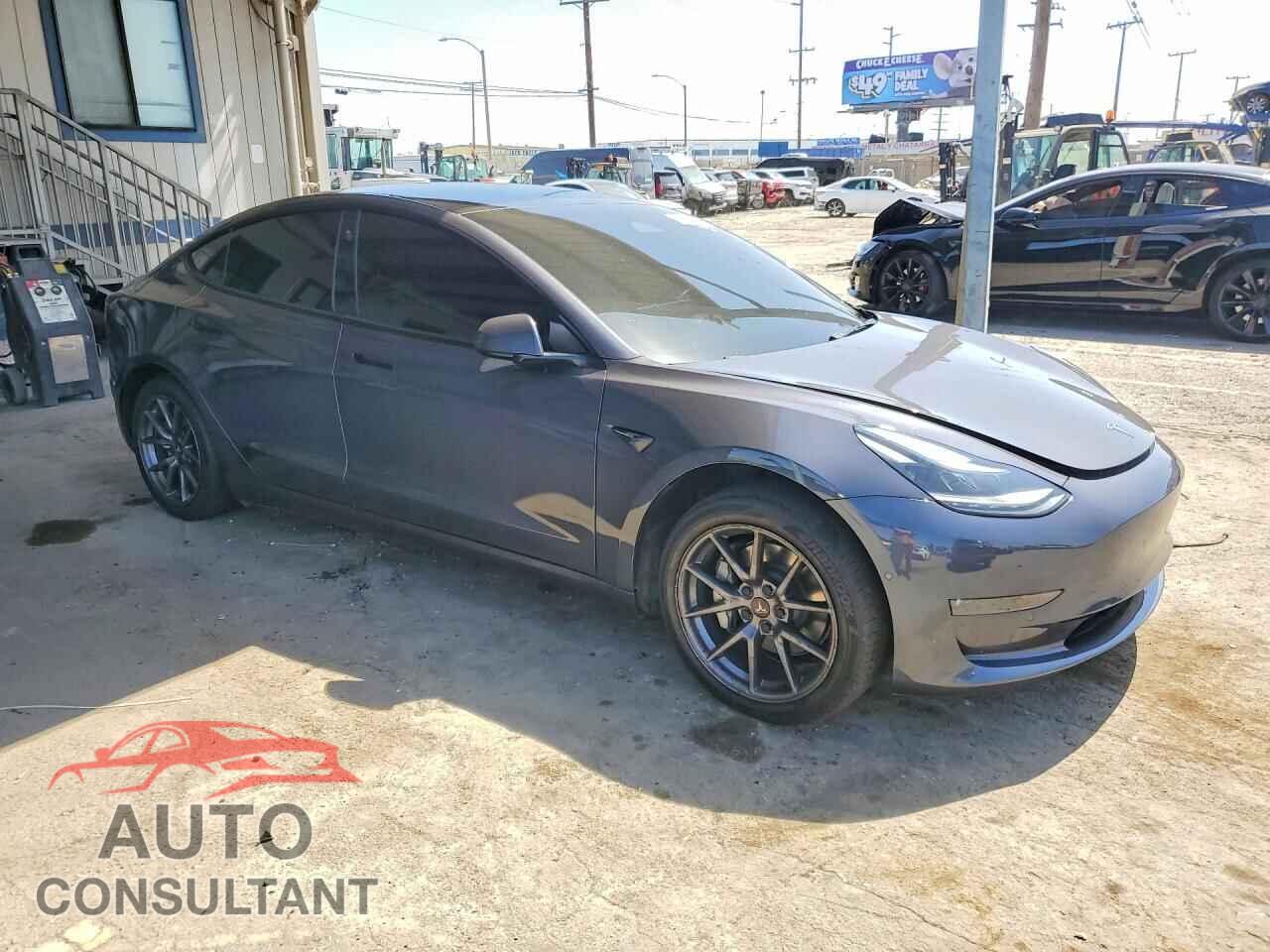 TESLA MODEL 3 2022 - 5YJ3E1EB3NF212768