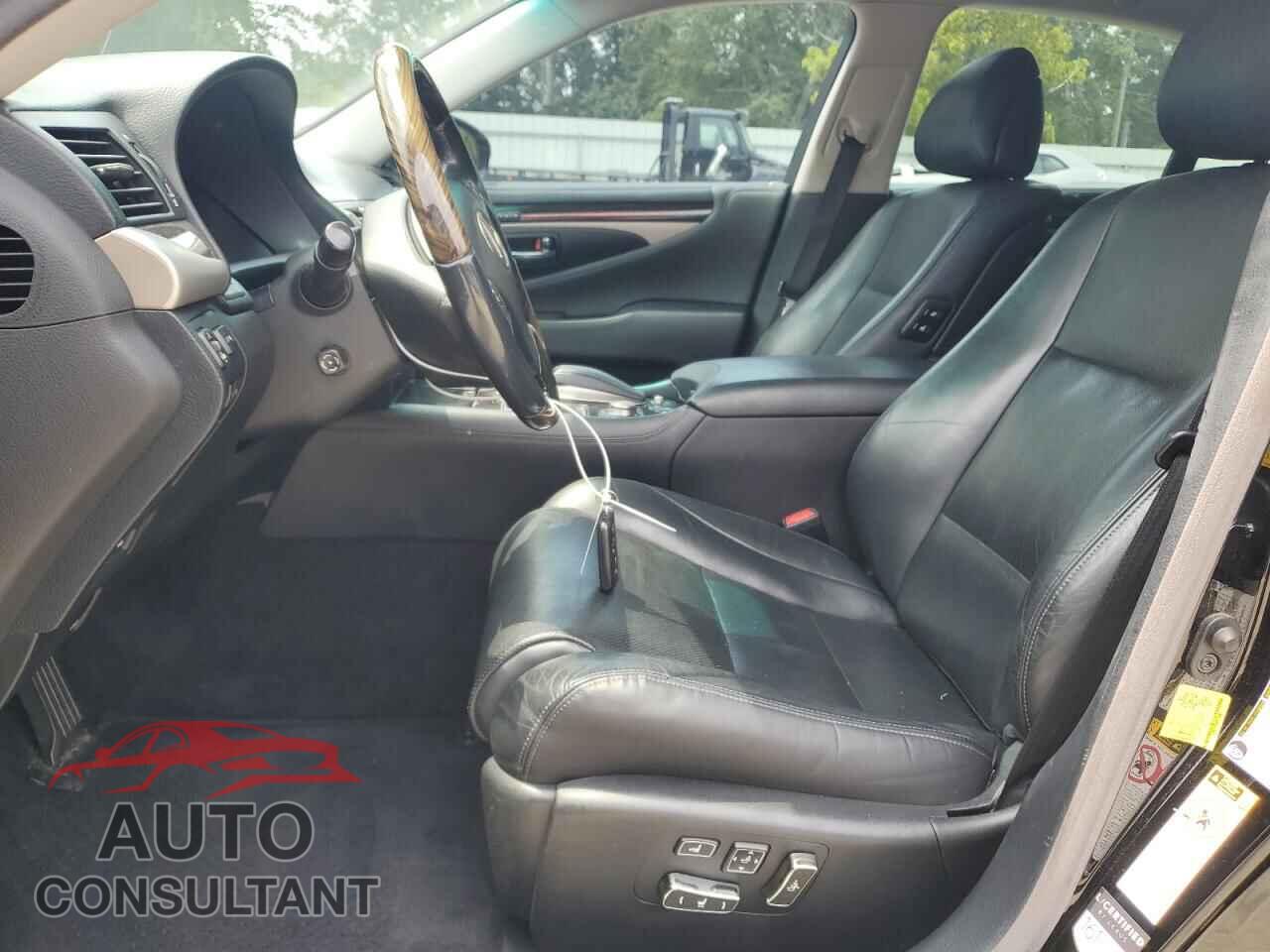 LEXUS LS460 2014 - JTHBL5EF8E5128909
