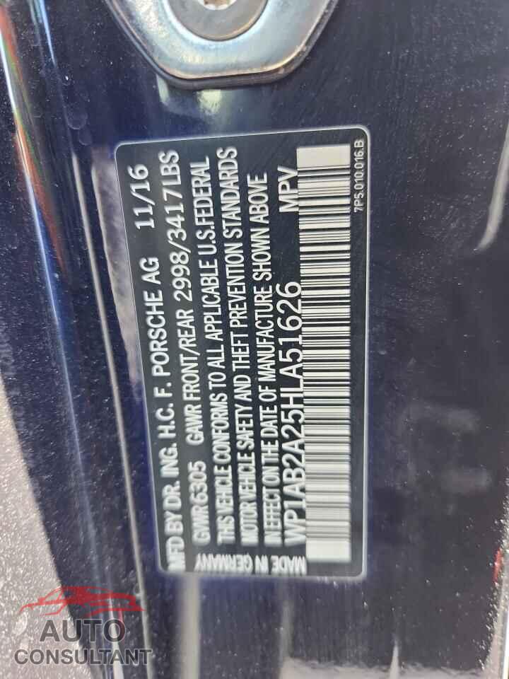 PORSCHE CAYENNE 2017 - WP1AB2A25HLA51626