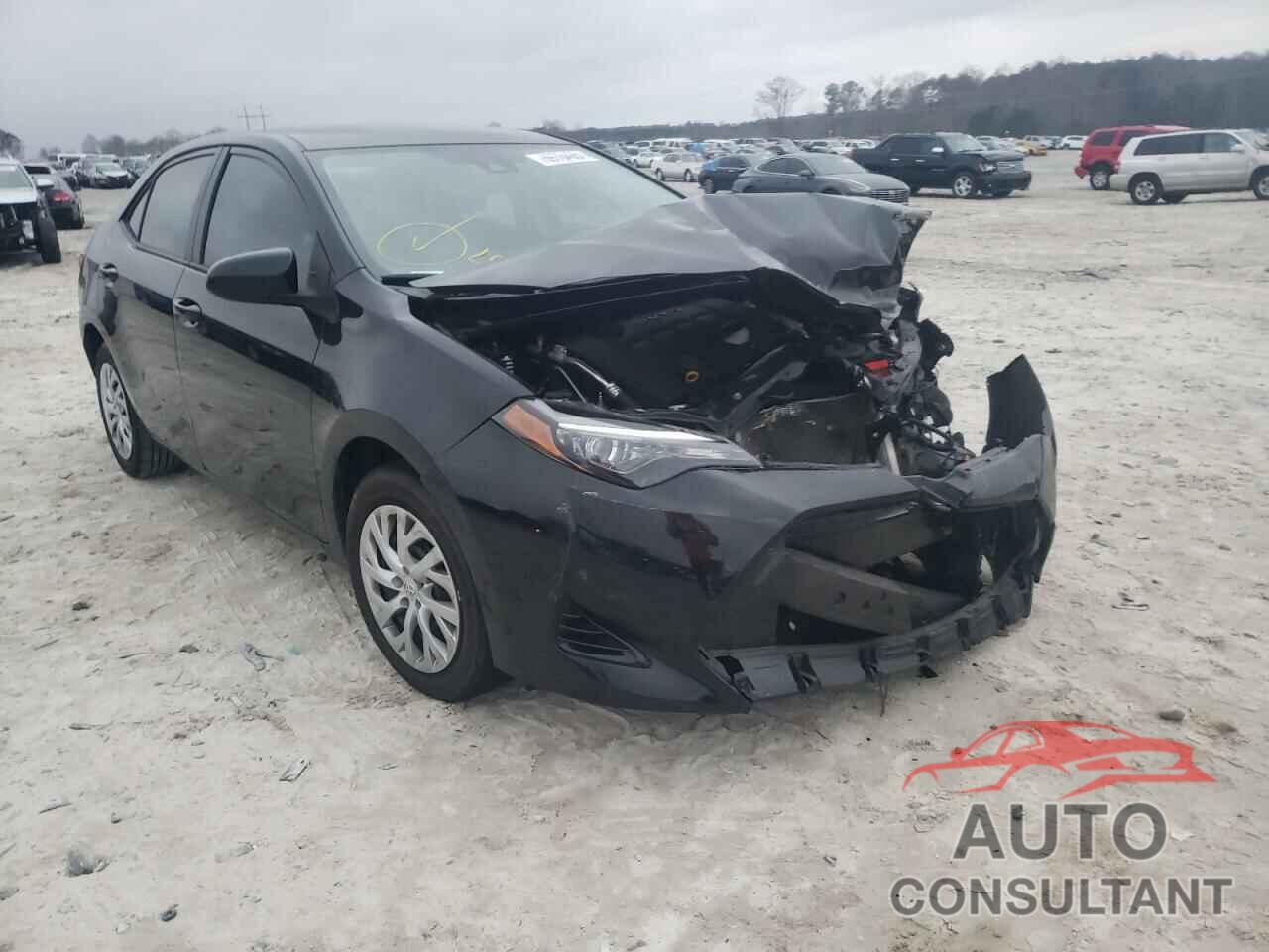 TOYOTA COROLLA 2018 - 2T1BURHE5JC104413