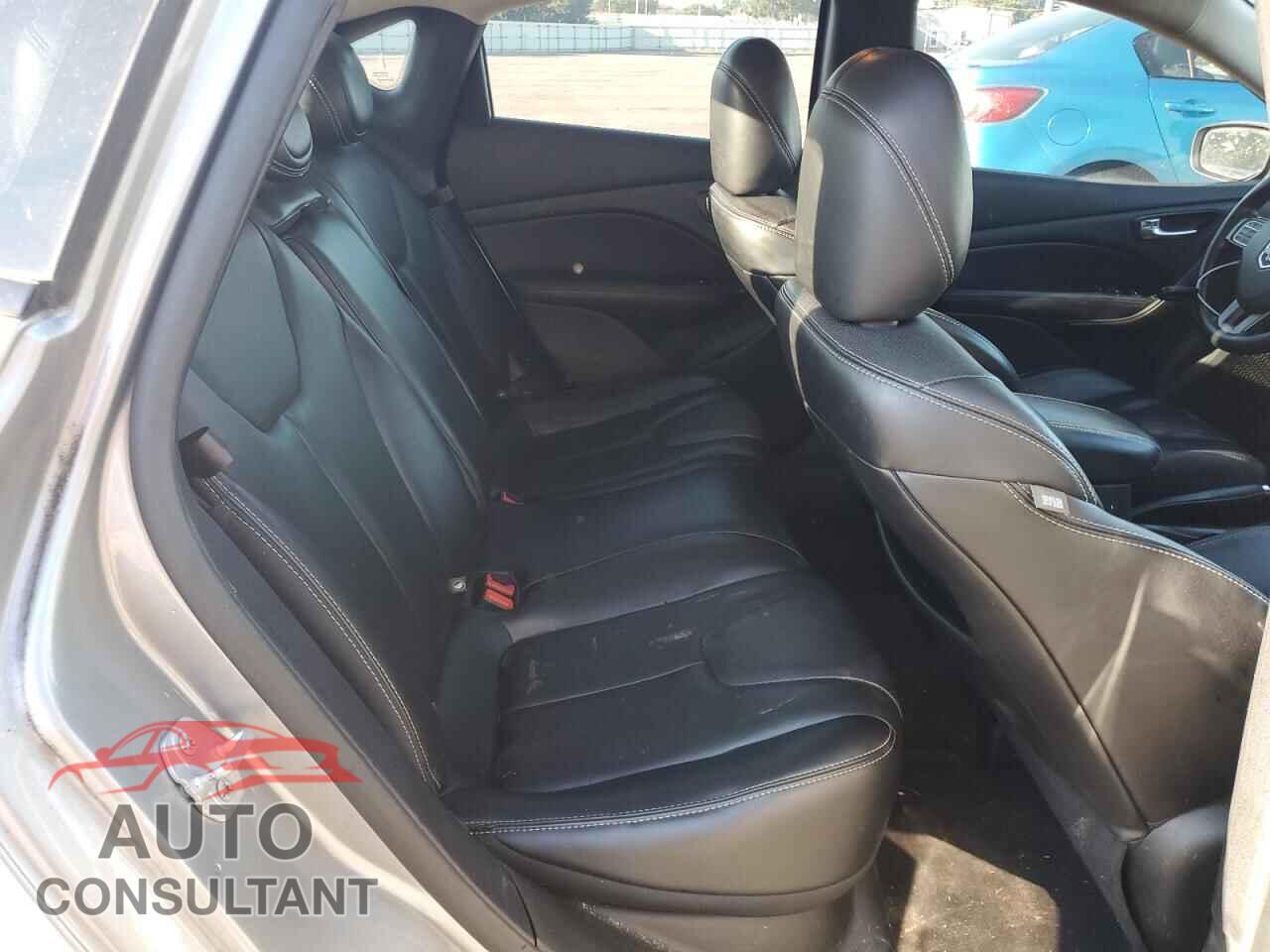 DODGE DART 2015 - 1C3CDFCB8FD242316