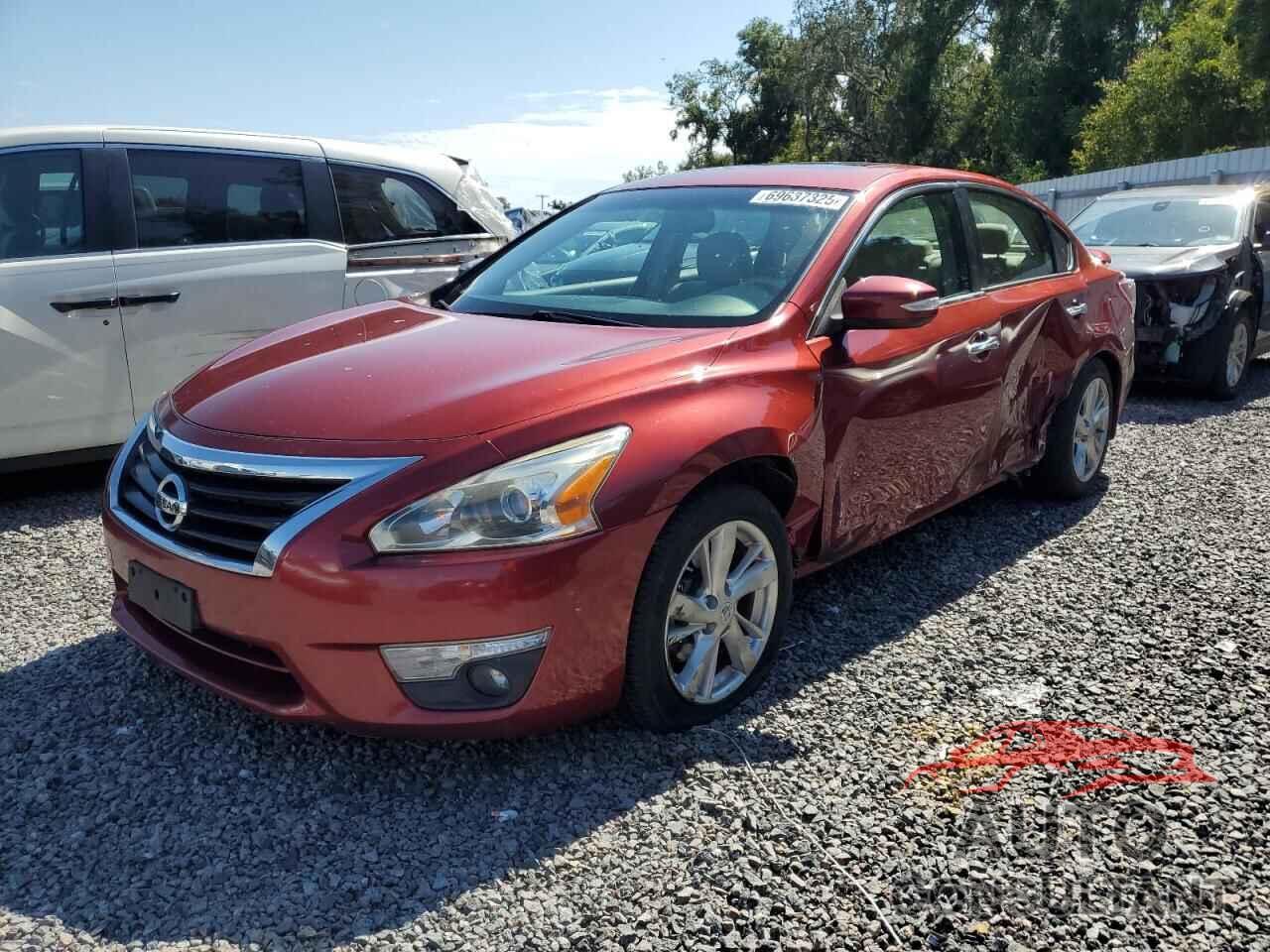 NISSAN ALTIMA 2013 - 1N4AL3AP3DN564801