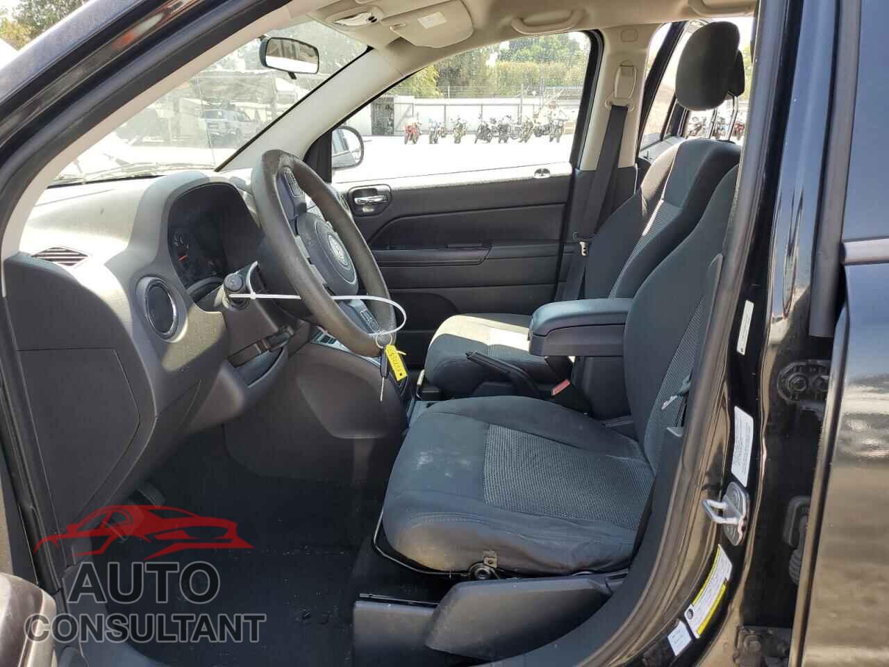 JEEP COMPASS 2011 - 1J4NT1FA0BD137755