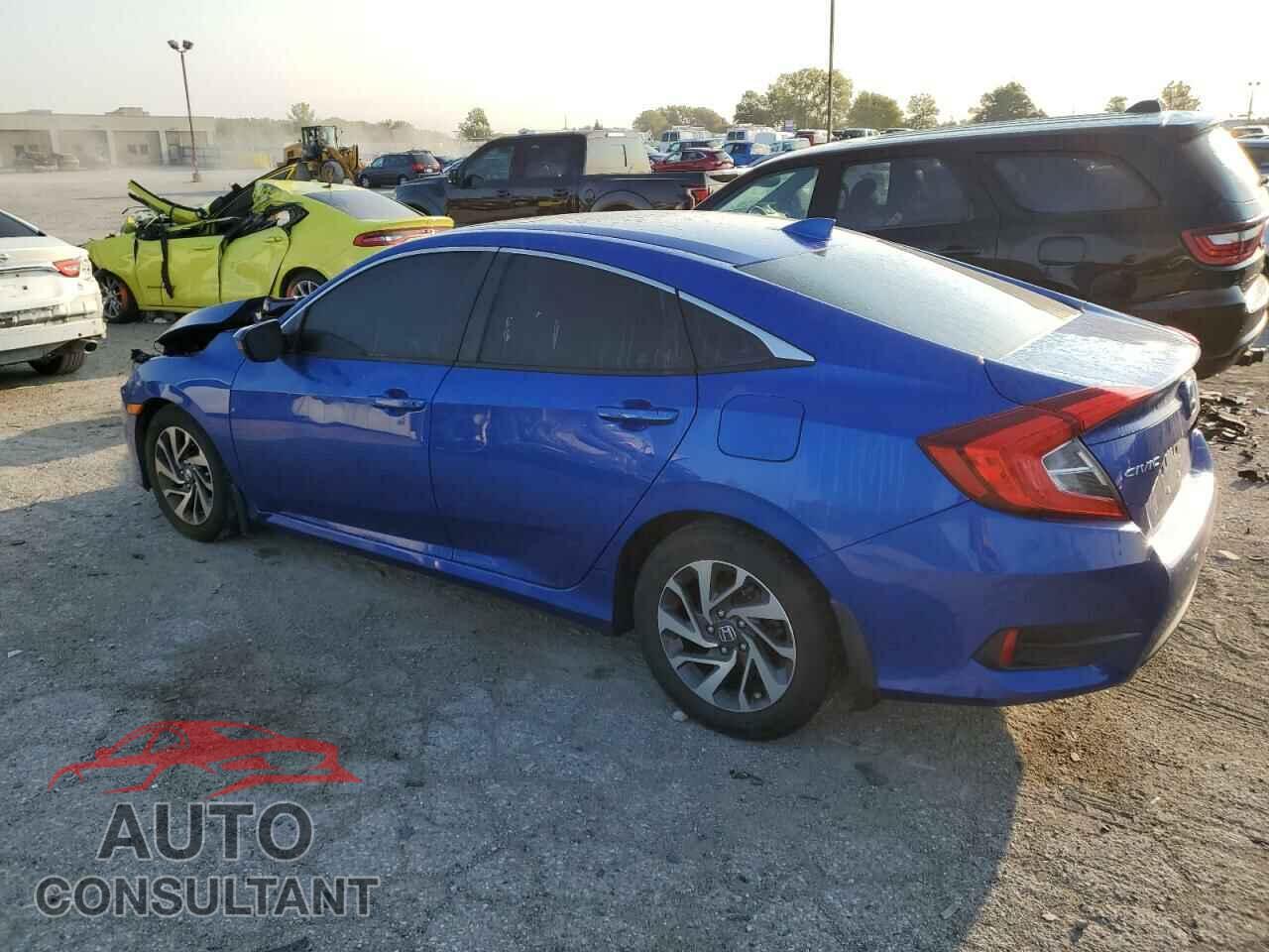 HONDA CIVIC 2018 - 19XFC2F77JE023057