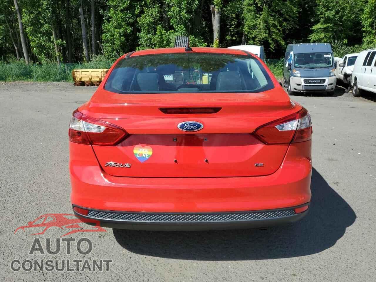 FORD FOCUS 2014 - 1FADP3F29EL434307
