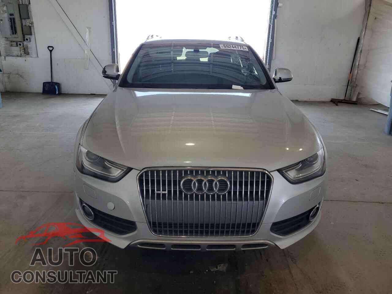 AUDI A4 2013 - WA1UFAFL3DA249524