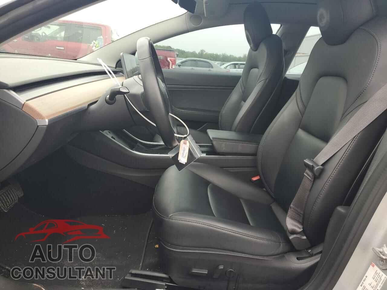 TESLA MODEL 3 2018 - 5YJ3E1EB0JF114596