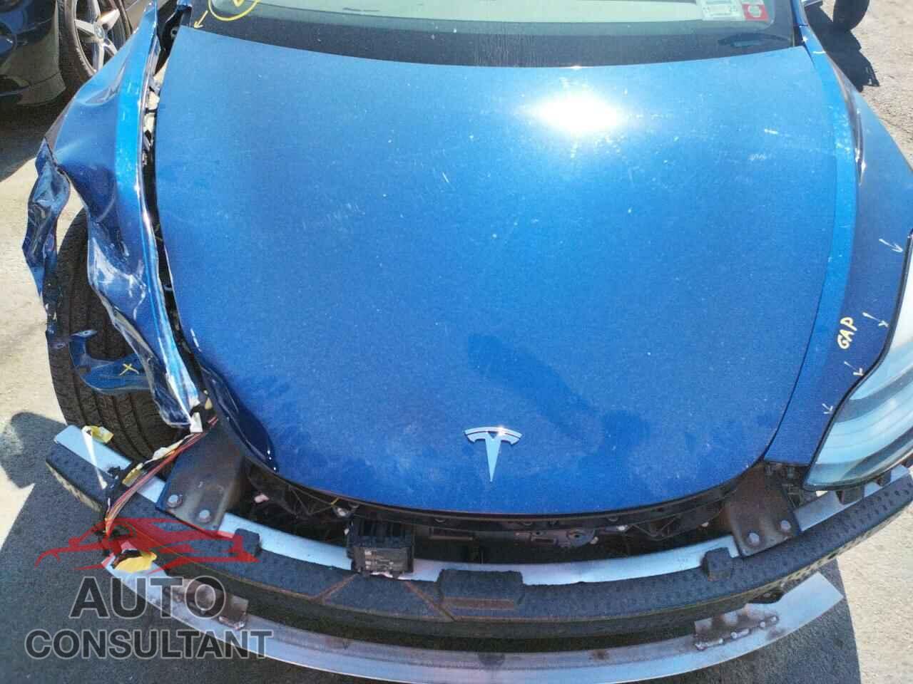 TESLA MODEL 3 2020 - 5YJ3E1EC9LF586887