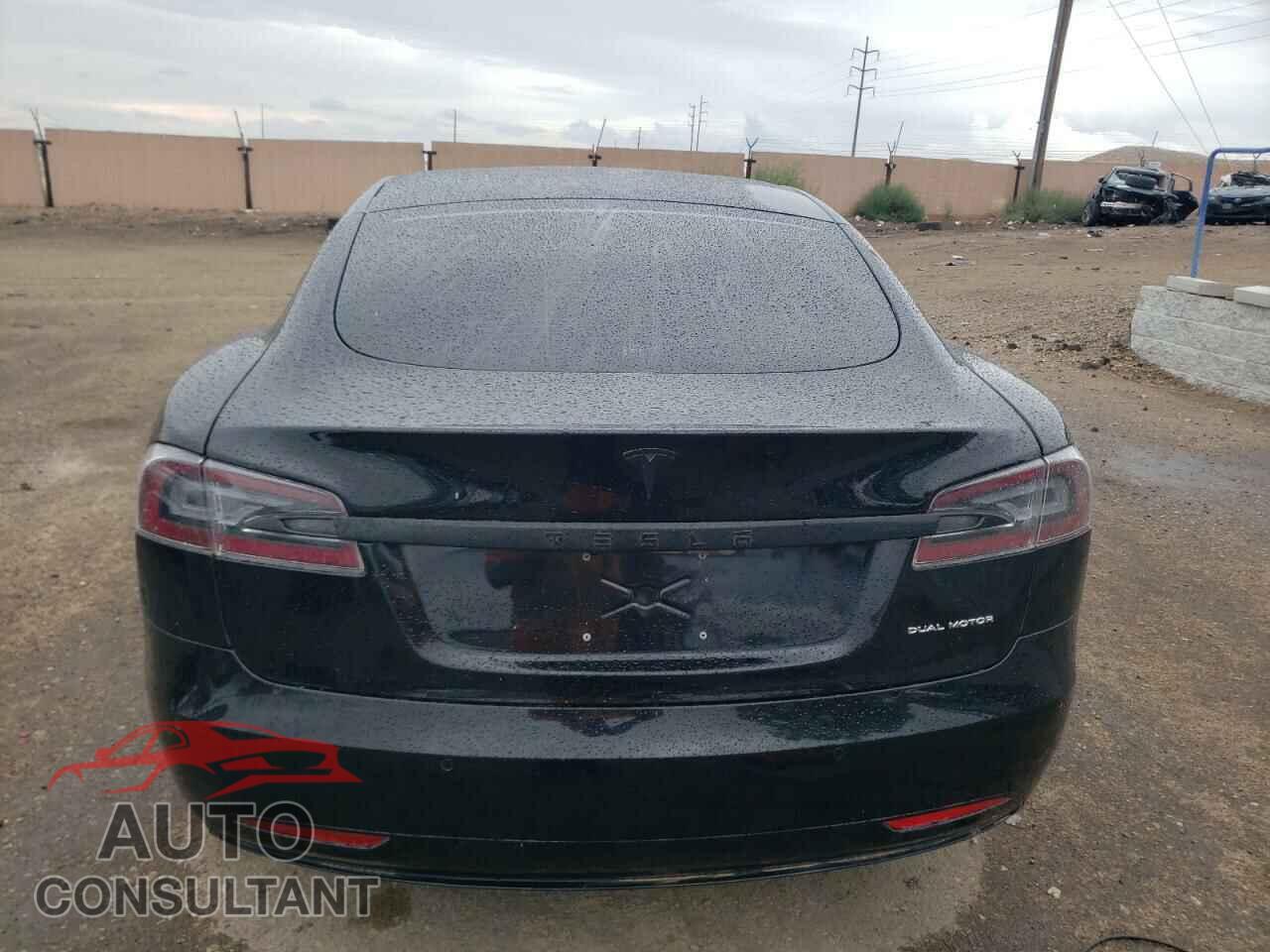 TESLA MODEL S 2020 - 5YJSA1E26LF364323