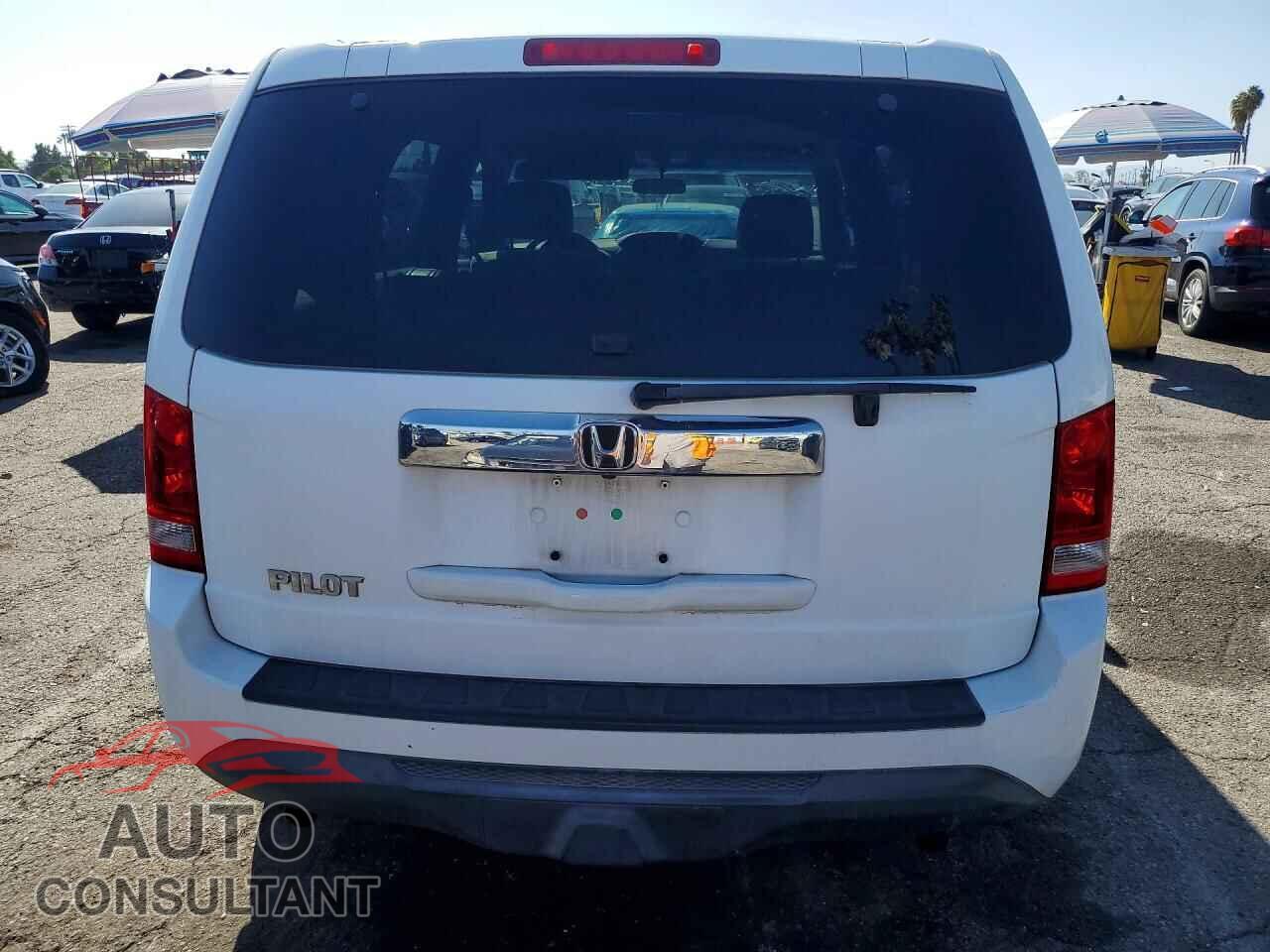 HONDA PILOT 2014 - 5FNYF3H27EB010753