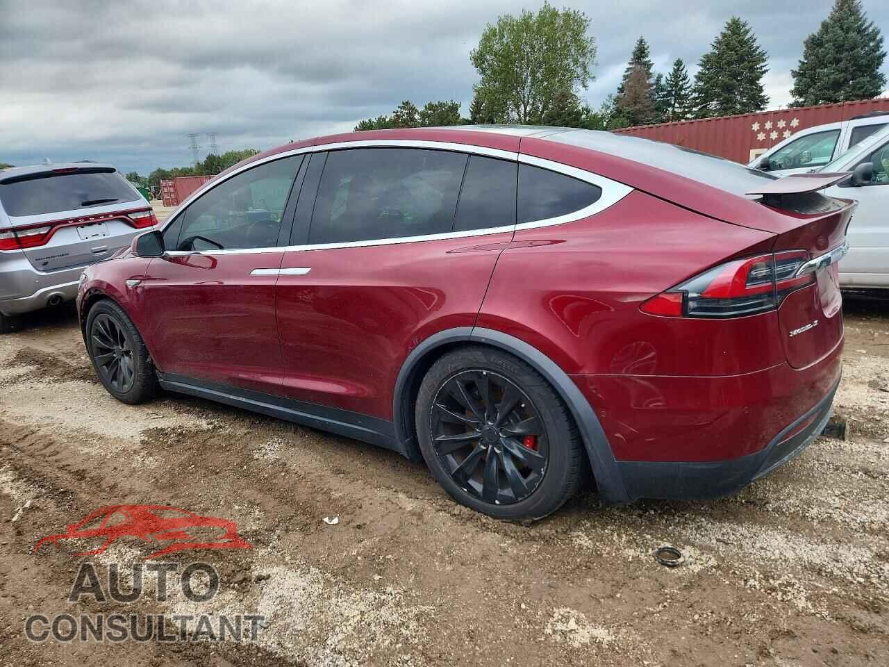 TESLA MODEL X 2016 - 5YJXCBE42GFS00337
