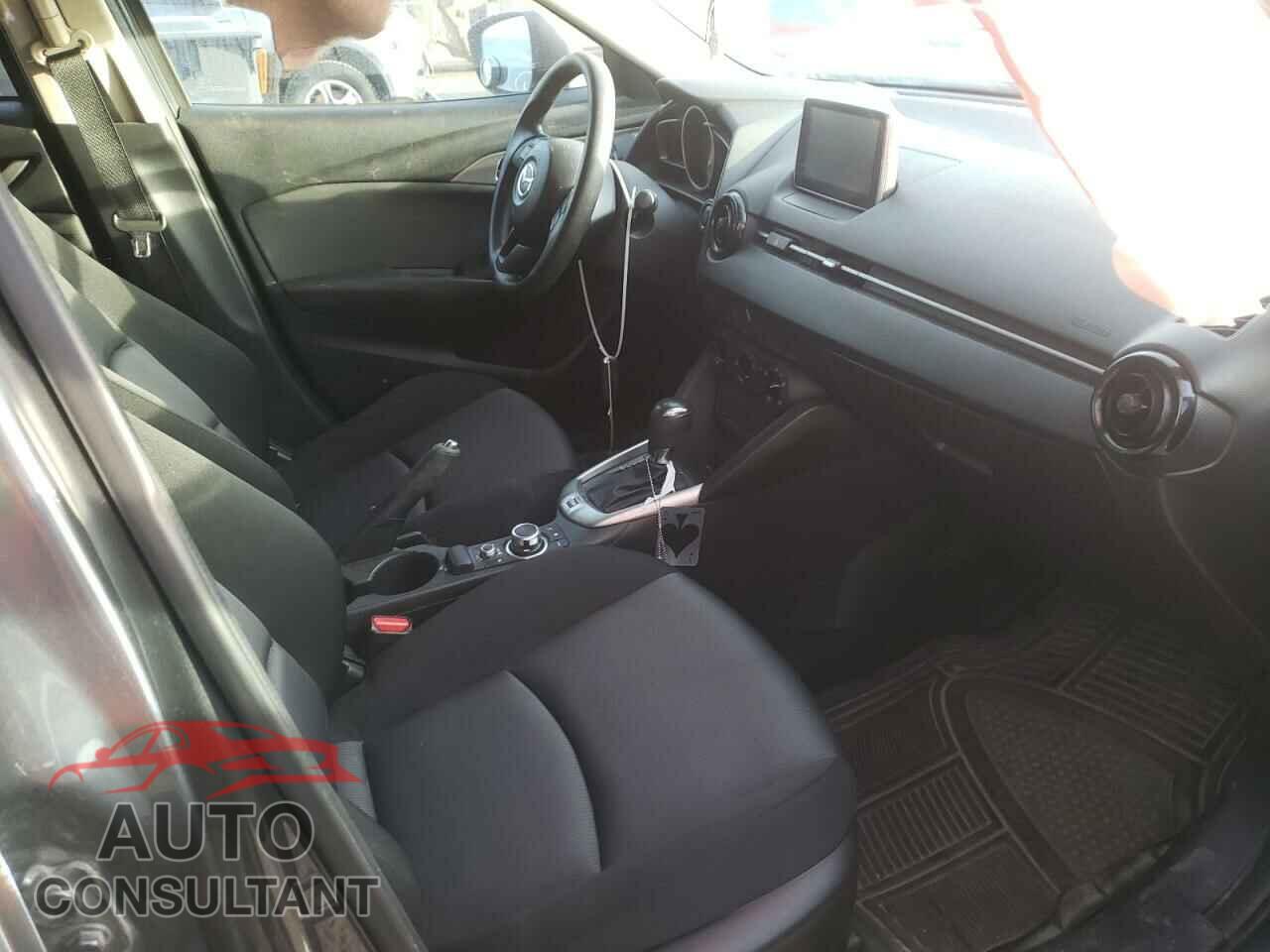 MAZDA CX-3 2017 - JM1DKDB79H0145451