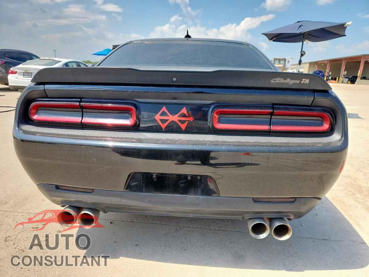 DODGE CHALLENGER 2017 - 2C3CDZBTXHH598011