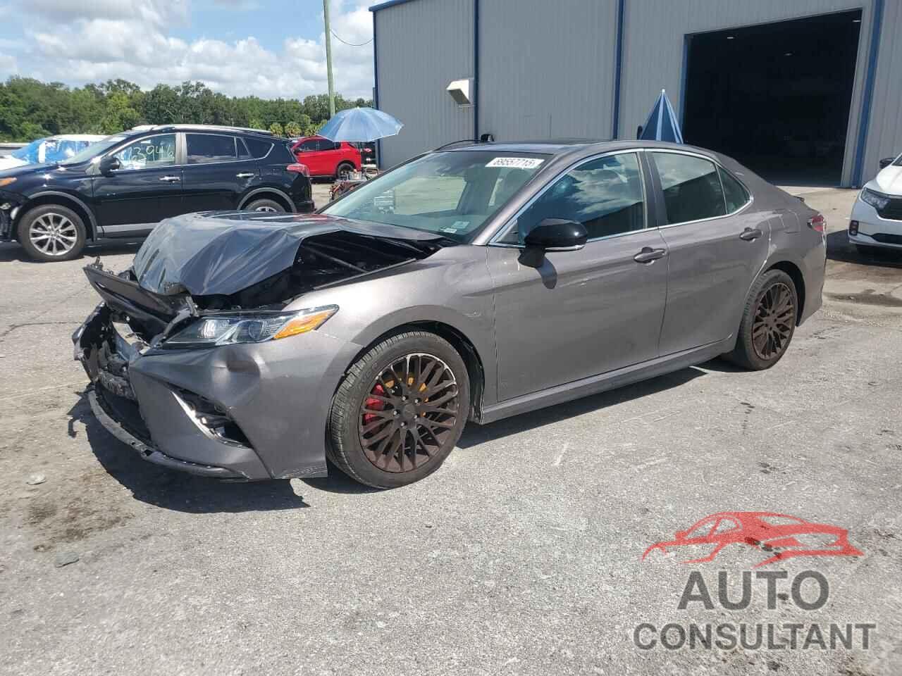 TOYOTA CAMRY 2019 - 4T1B11HK3KU726878