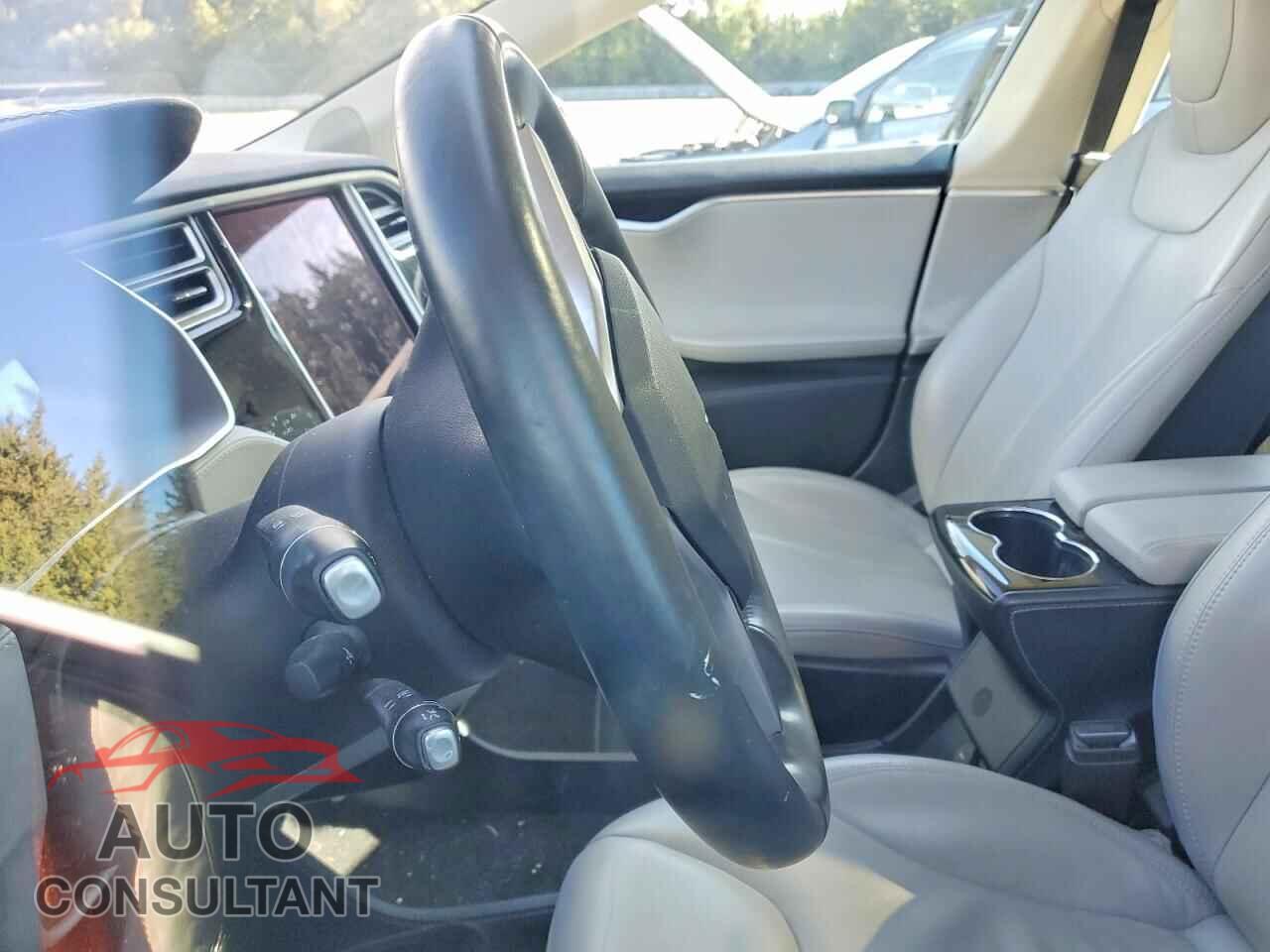 TESLA MODEL S 2014 - 5YJSA1H13EFP55936