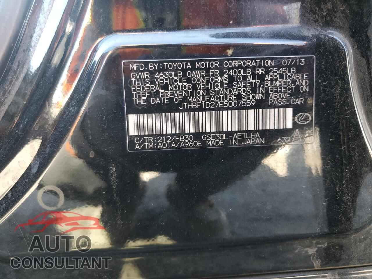 LEXUS IS 2014 - JTHBF1D27E5007559