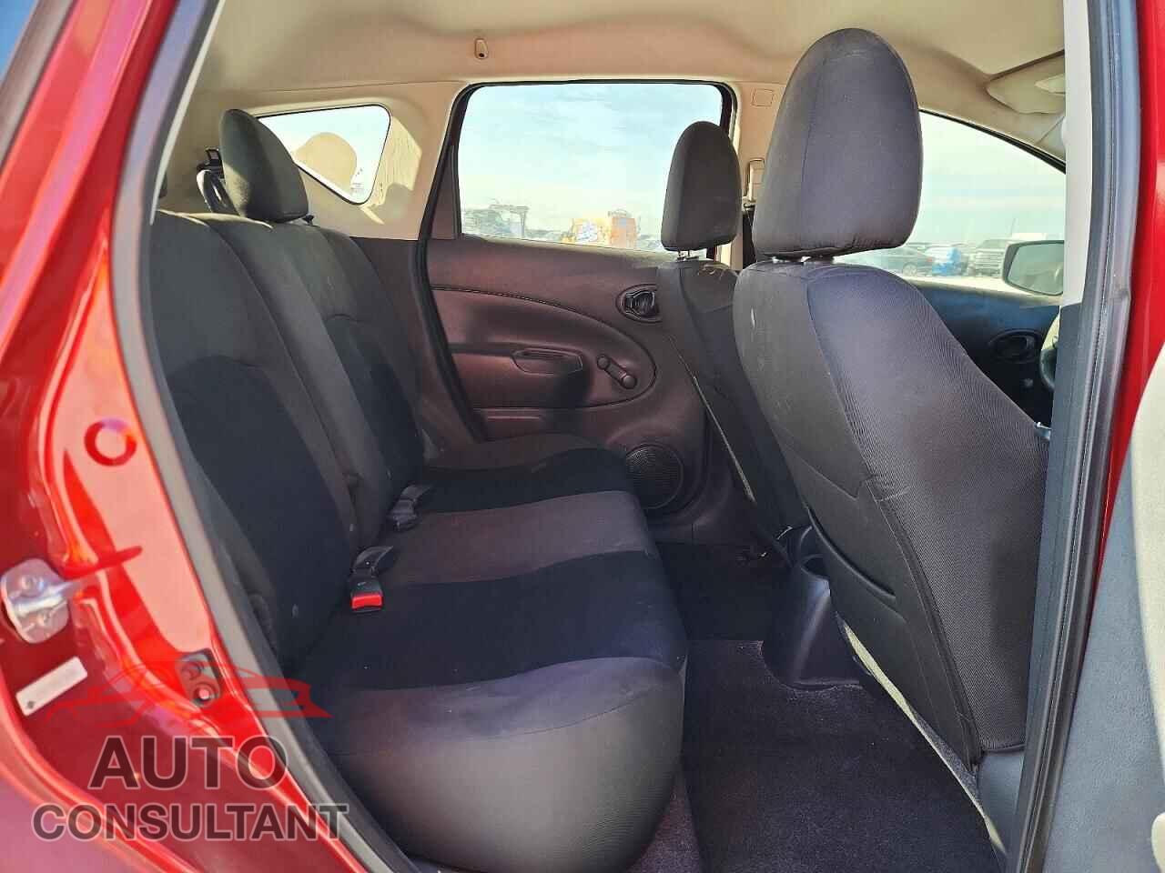 NISSAN VERSA 2017 - 3N1CE2CP3HL366698