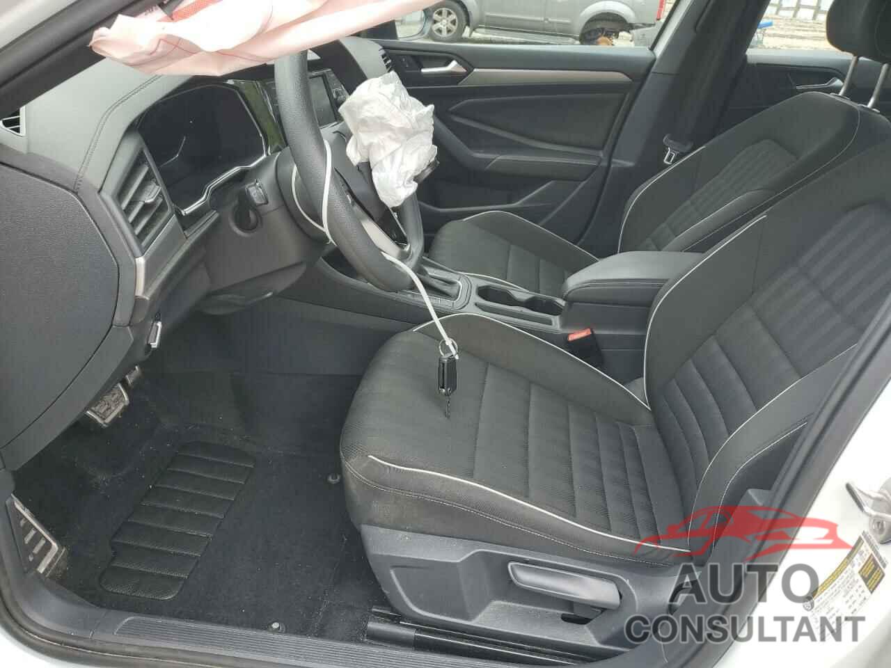 VOLKSWAGEN JETTA 2023 - 3VWBM7BU7PM028811